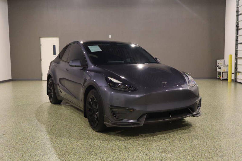2023 Tesla Model Y Long Range