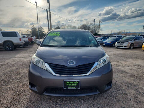 2012 Toyota Sienna LE 8-Passenger