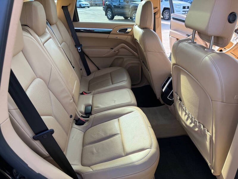 2013 Porsche Cayenne S