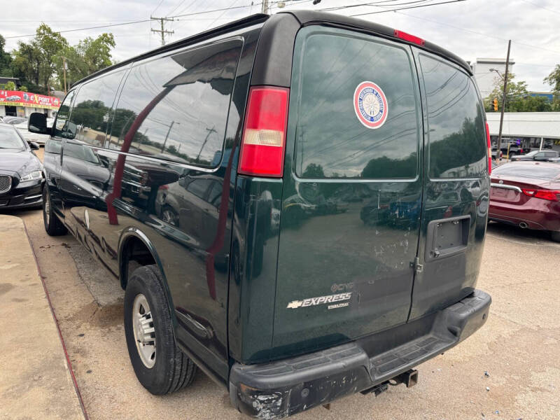 2014 Chevrolet Express 3500