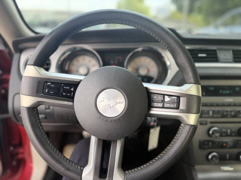 2010 Ford Mustang V6 Premium