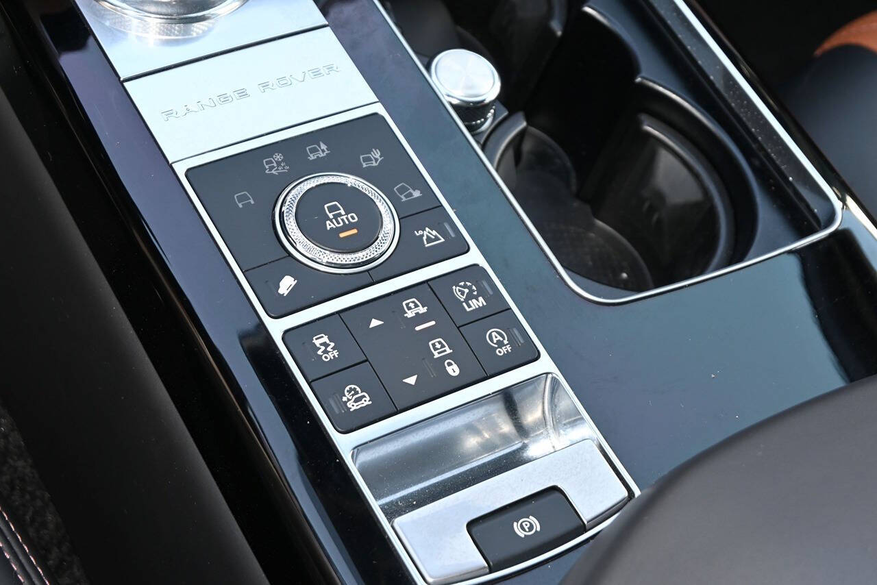 2017 Land Rover Range Rover 21