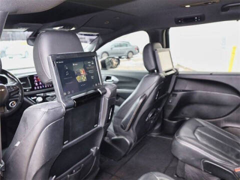 2019 Chrysler Pacifica Touring L Plus