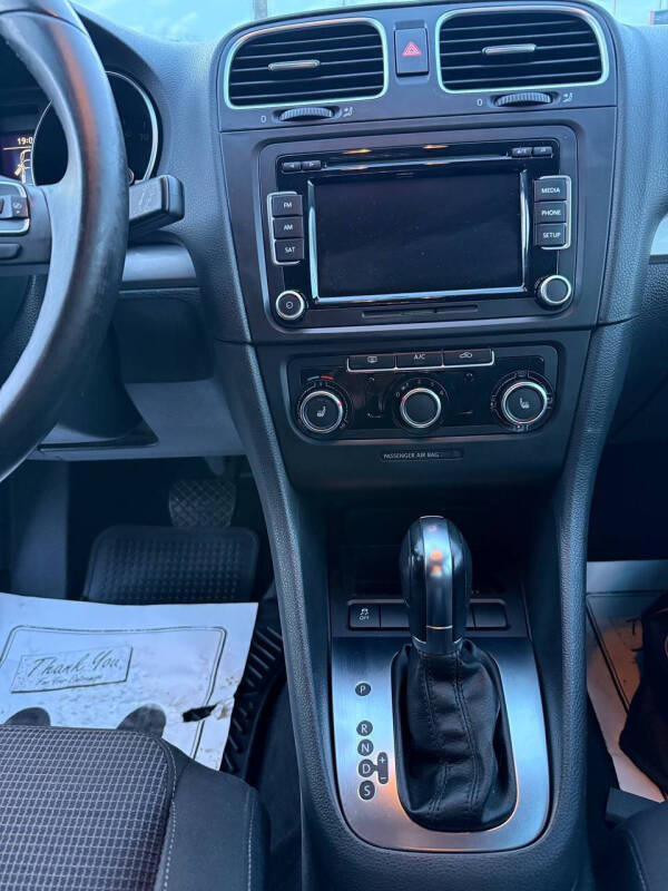 2013 Volkswagen Golf 2.5L PZEV