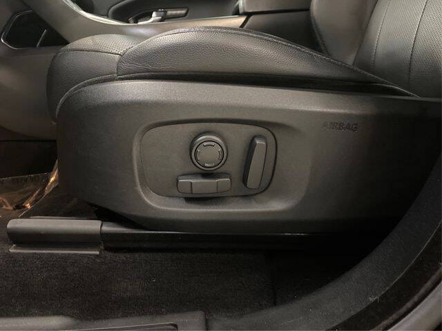 2019 Land Rover Range Rover Evoque SE