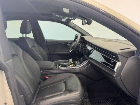 2023 Audi Q8 quattro Premium Plus 55 TFSI