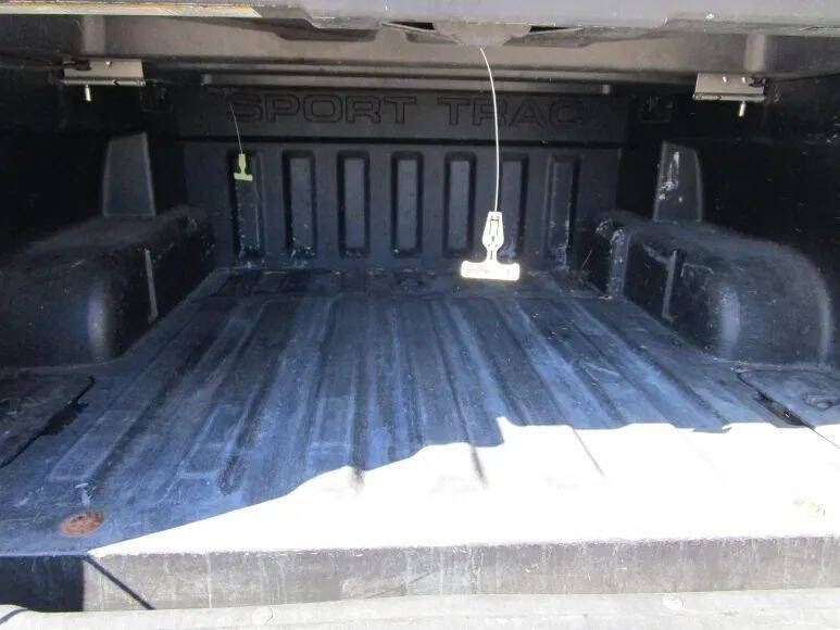 2008 Ford Explorer Sport Trac XLT