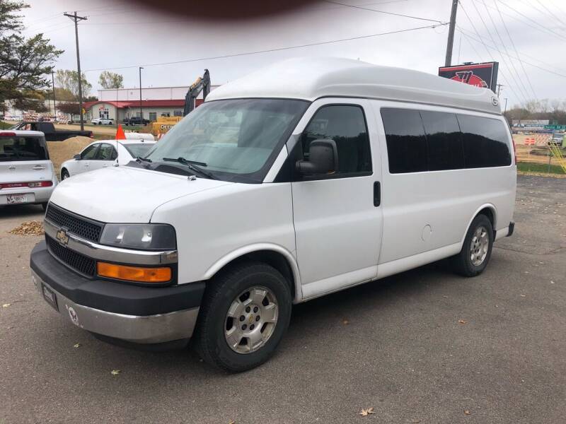 2010 Chevrolet Express Passenger for sale at Midway Auto Sales in Rochester MN