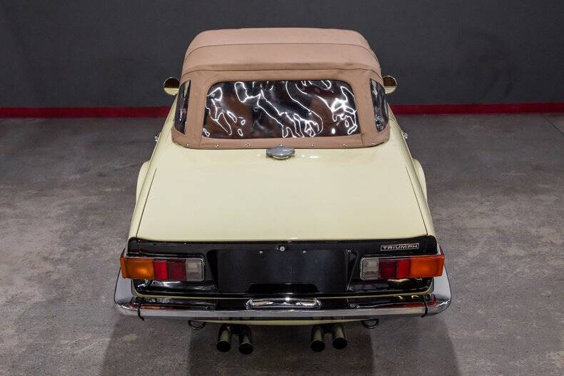 1971 Triumph FUEL INJECTED OVERDIVE TR6