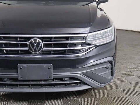 2023 Volkswagen Tiguan SE