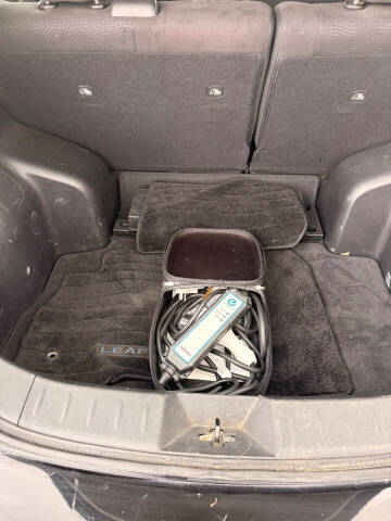 2015 Nissan LEAF S