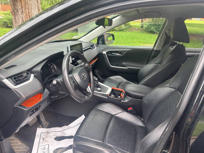 2020 Toyota RAV4 Adventure