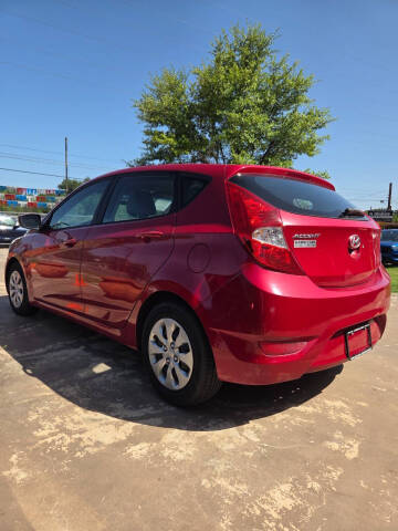 2017 Hyundai Accent SE