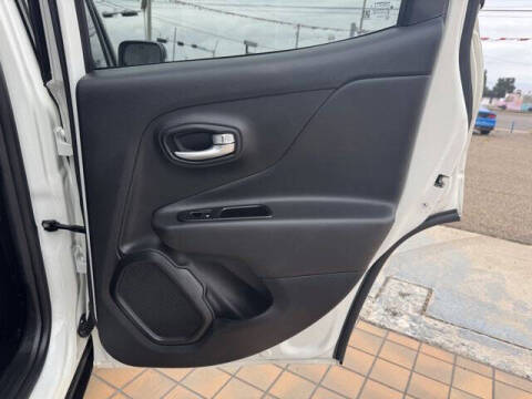 2023 Jeep Renegade Trailhawk