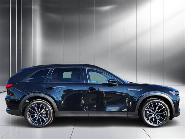 2025 Mazda CX-70 Plug-in Hybrid Premium Plus