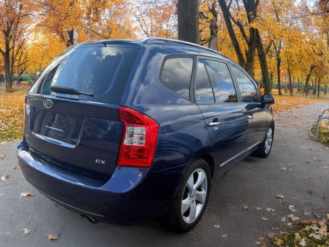 2007 Kia Rondo EX