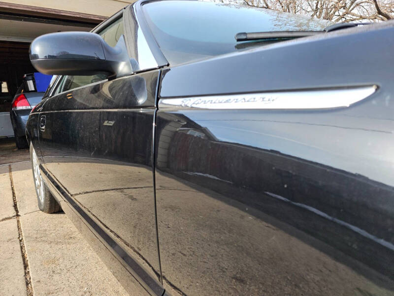 2005 Ford Thunderbird Deluxe