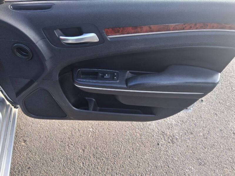 2012 Chrysler 300