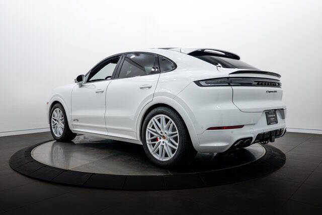 2026 Porsche Cayenne GTS Coupe