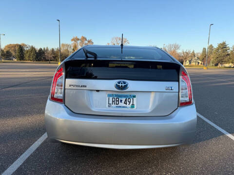 2015 Toyota Prius Two
