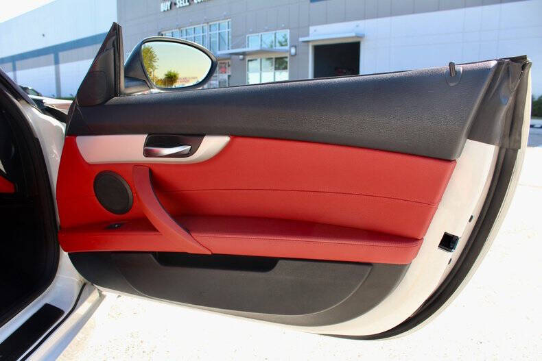 2012 BMW Z4 sDrive28i