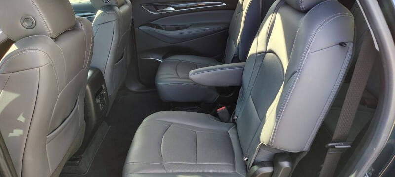 2020 Buick Enclave Essence