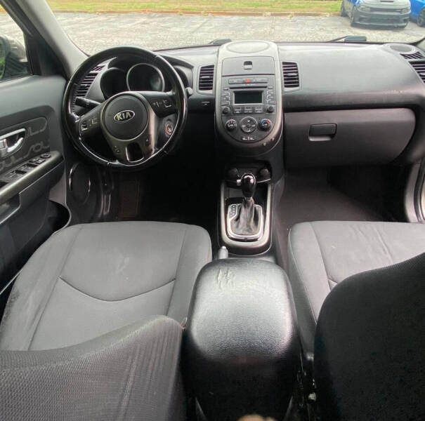2013 Kia Soul +