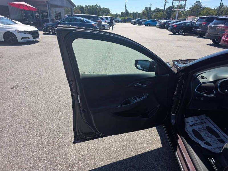 2021 Chevrolet Malibu LT