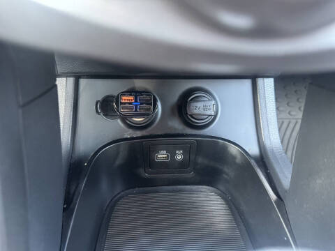 2017 Hyundai Santa Fe SE Ultimate