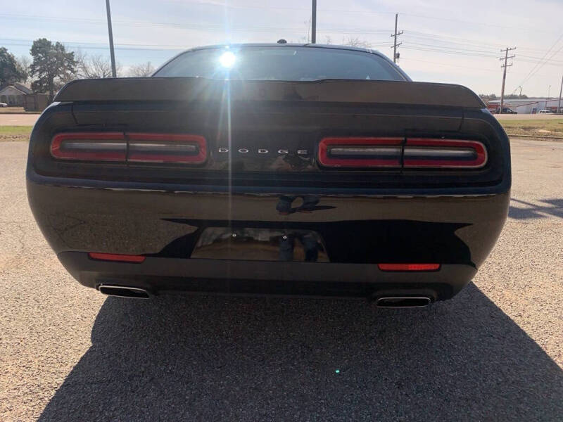 2022 Dodge Challenger SXT