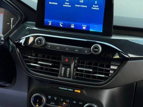 2025 Ford Escape Hybrid ST-Line Select