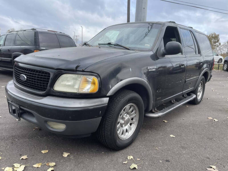 2002 Ford Expedition Base's photo