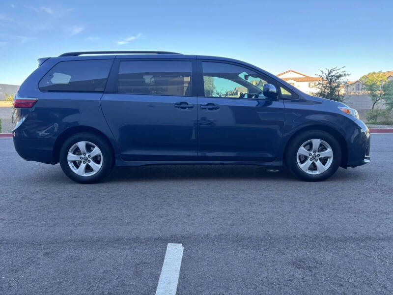 2018 Toyota Sienna