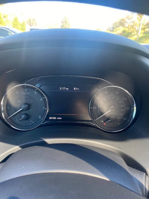 2023 Infiniti QX80 Sensory