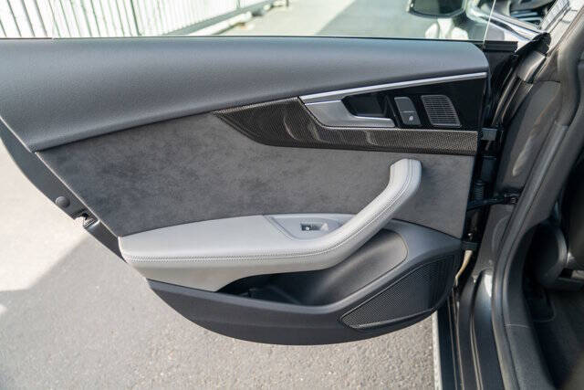 2020 Audi S5 Sportback 36