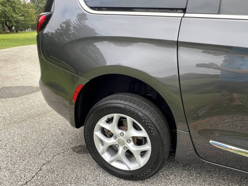 2017 Chrysler Pacifica