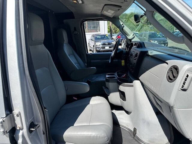 2013 Ford E-Series E-150