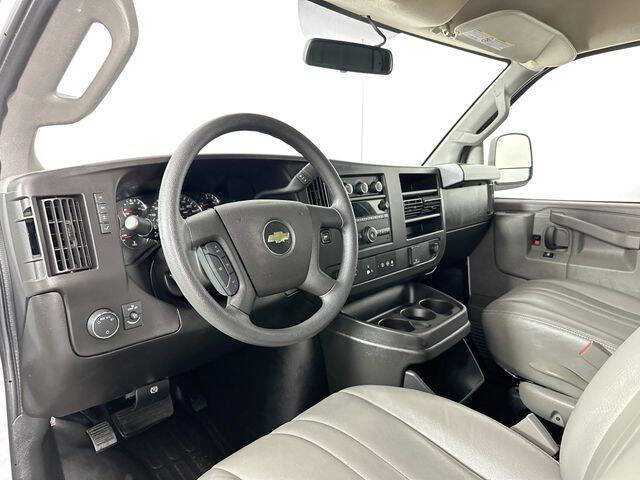 2024 Chevrolet Express 3500
