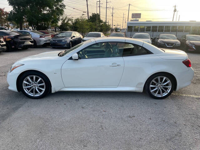 2015 INFINITI Q60 Convertible for sale at Auto One Motors in Garland, TX