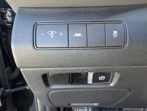 2021 Hyundai Santa Fe SE