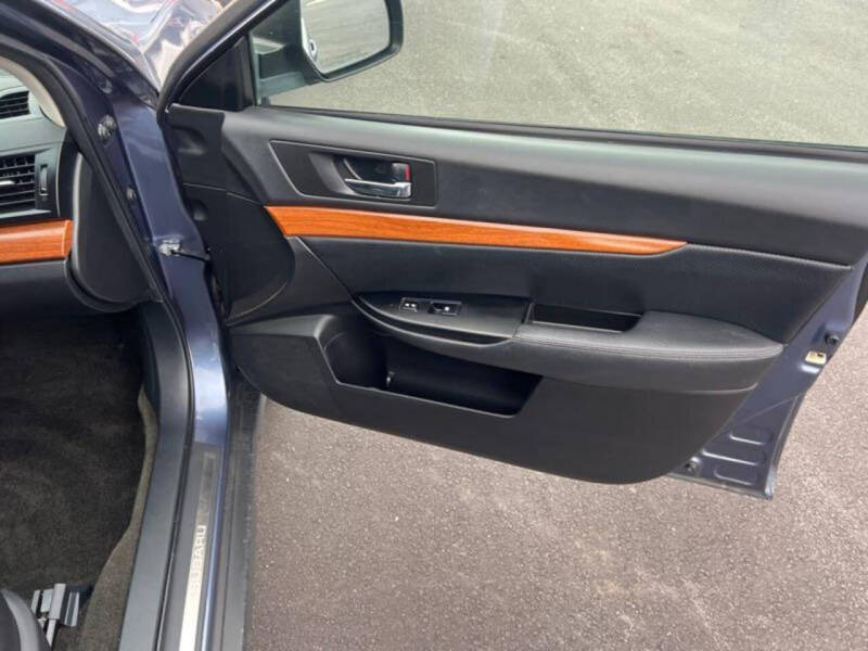 2013 Subaru Outback 2.5i Limited