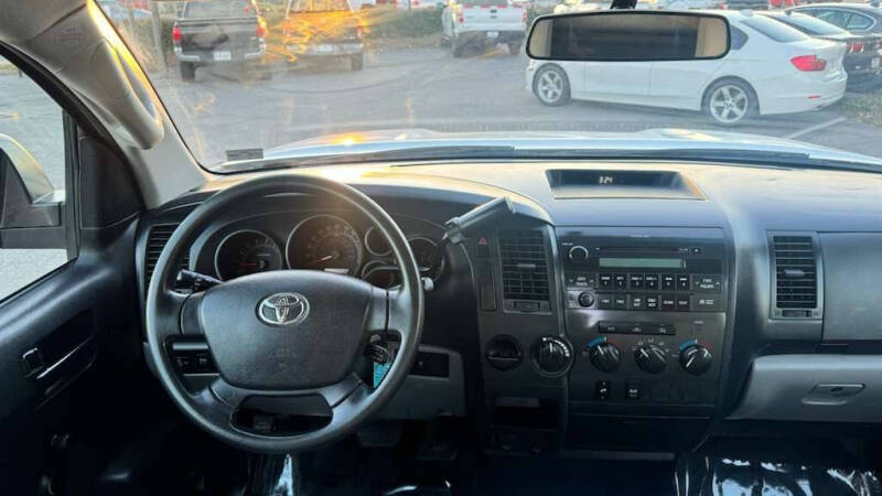 2012 Toyota Tundra Grade