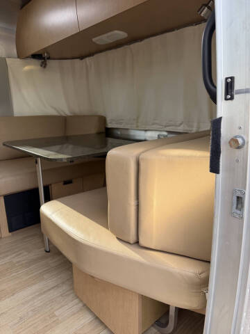 2016 Airstream 25FB