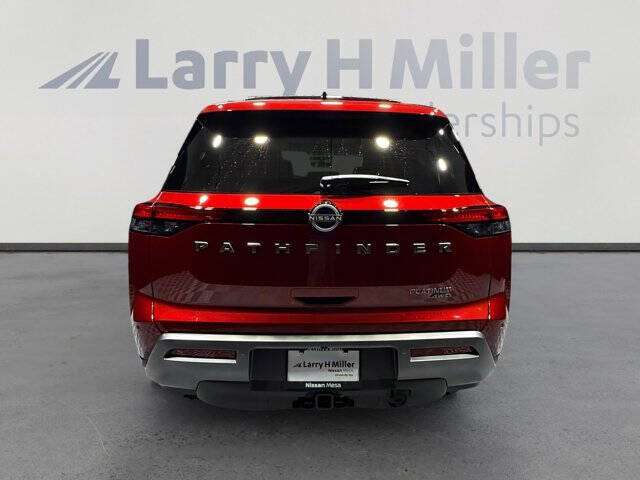 2026 Nissan Pathfinder Platinum