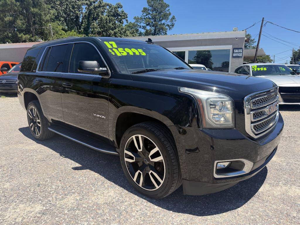 Black 2017 GMC Yukon SLE 4x2 SLE 4dr SUV 1