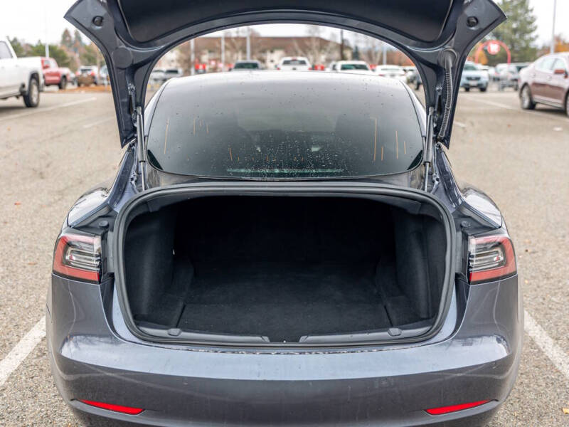 2020 Tesla Model 3 Performance