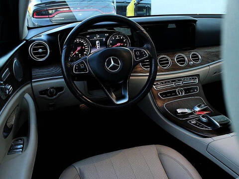 2018 Mercedes-Benz E-Class E 300