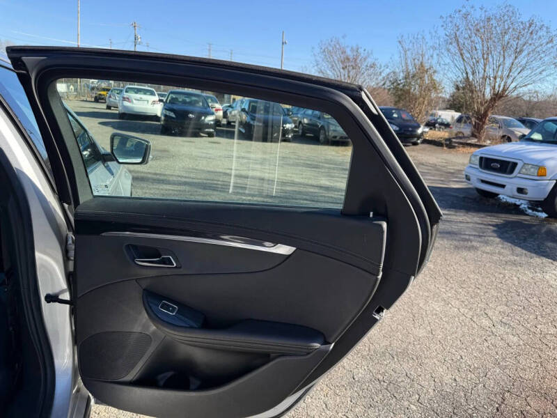 2019 Chevrolet Impala LT