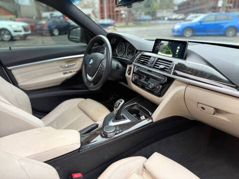 2016 BMW 3 Series 328i