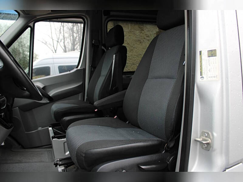 2012 Mercedes-Benz Sprinter 2500